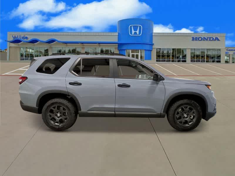 new 2025 Honda Pilot car, priced at $48,609