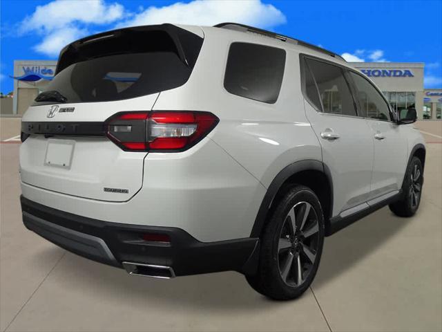new 2025 Honda Pilot car, priced at $48,679
