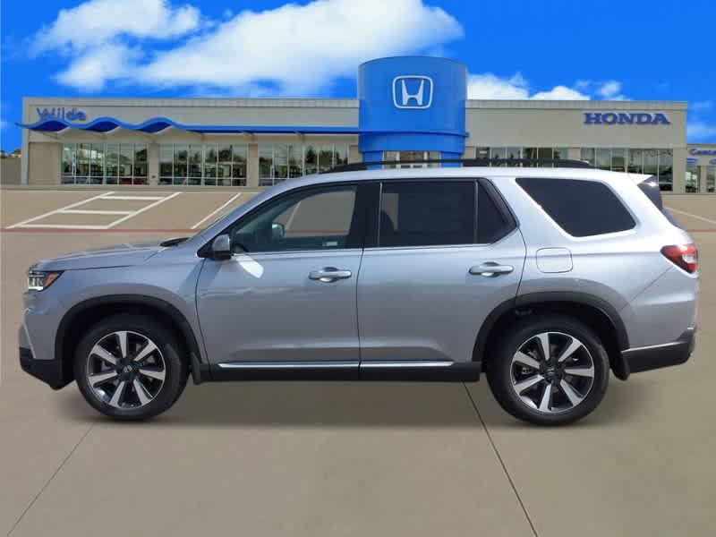 new 2025 Honda Pilot car, priced at $55,565