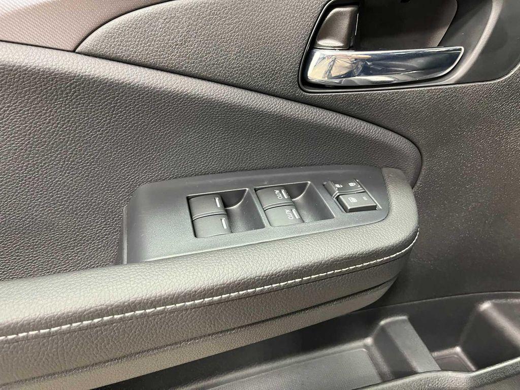 new 2025 Honda Ridgeline car, priced at $39,813