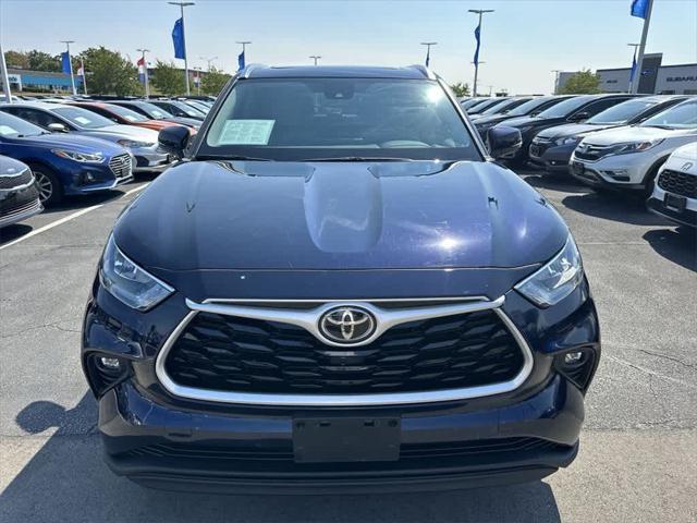 used 2020 Toyota Highlander car, priced at $28,750