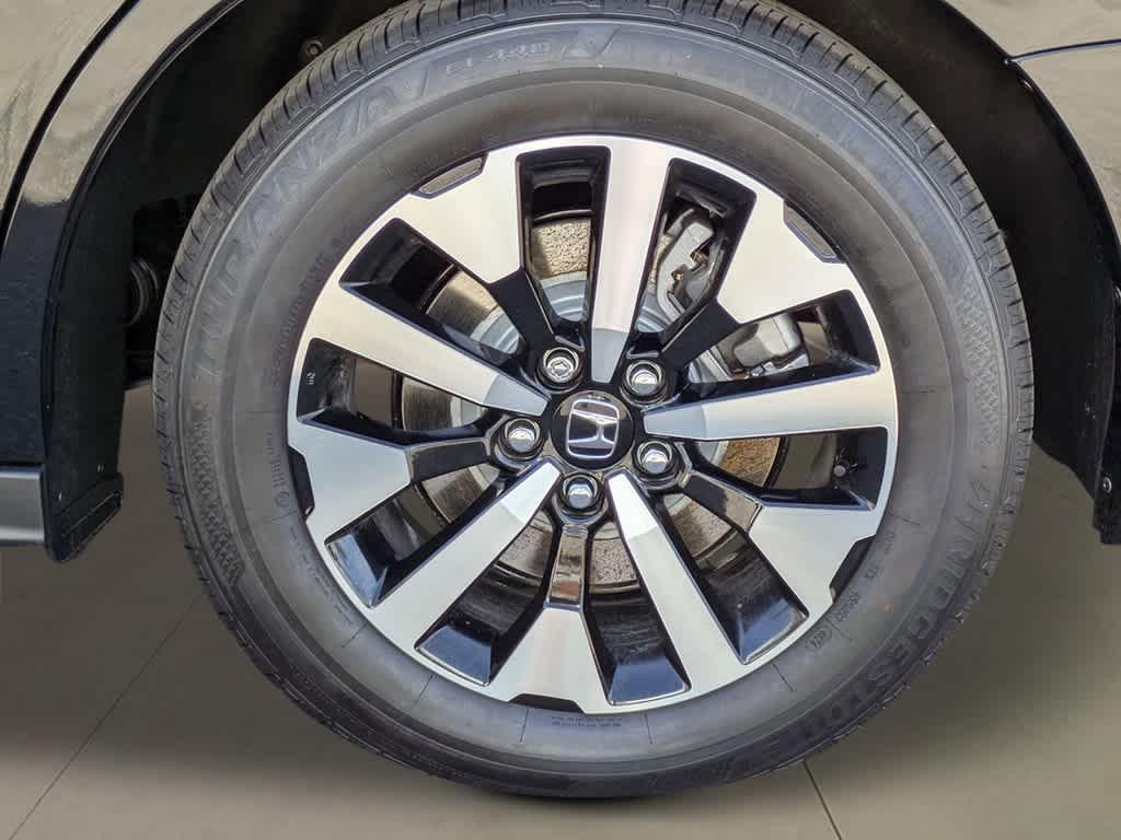 new 2026 Honda Odyssey car, priced at $42,683