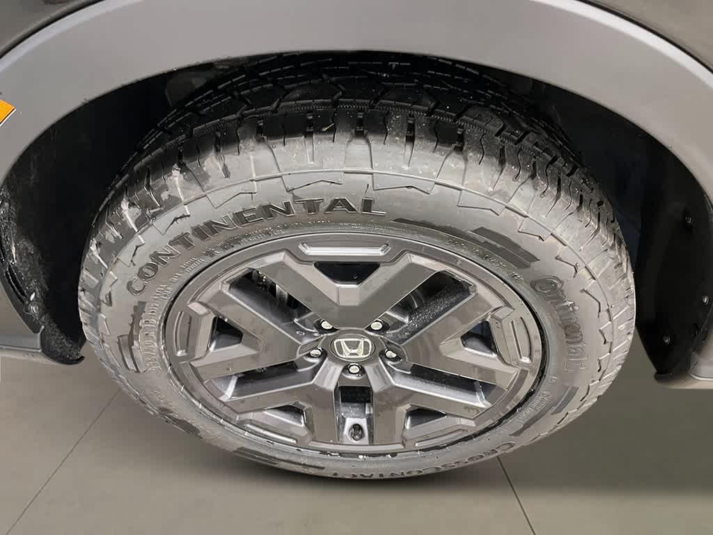 new 2026 Honda CR-V Hybrid car, priced at $38,832