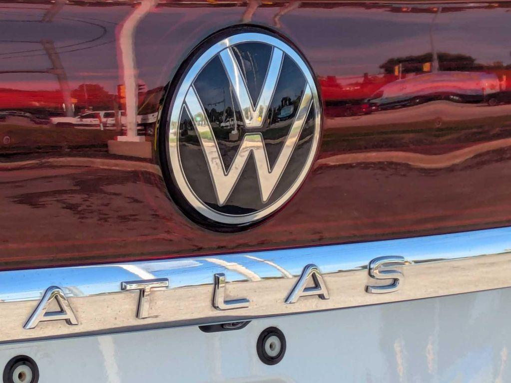 used 2024 Volkswagen Atlas Cross Sport car, priced at $37,850