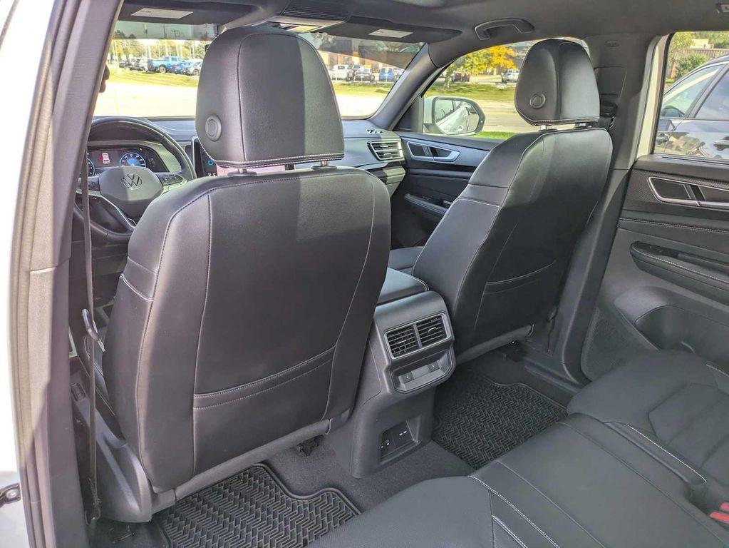 used 2024 Volkswagen Atlas Cross Sport car, priced at $37,850