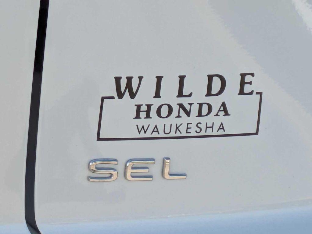 used 2024 Volkswagen Atlas Cross Sport car, priced at $37,850