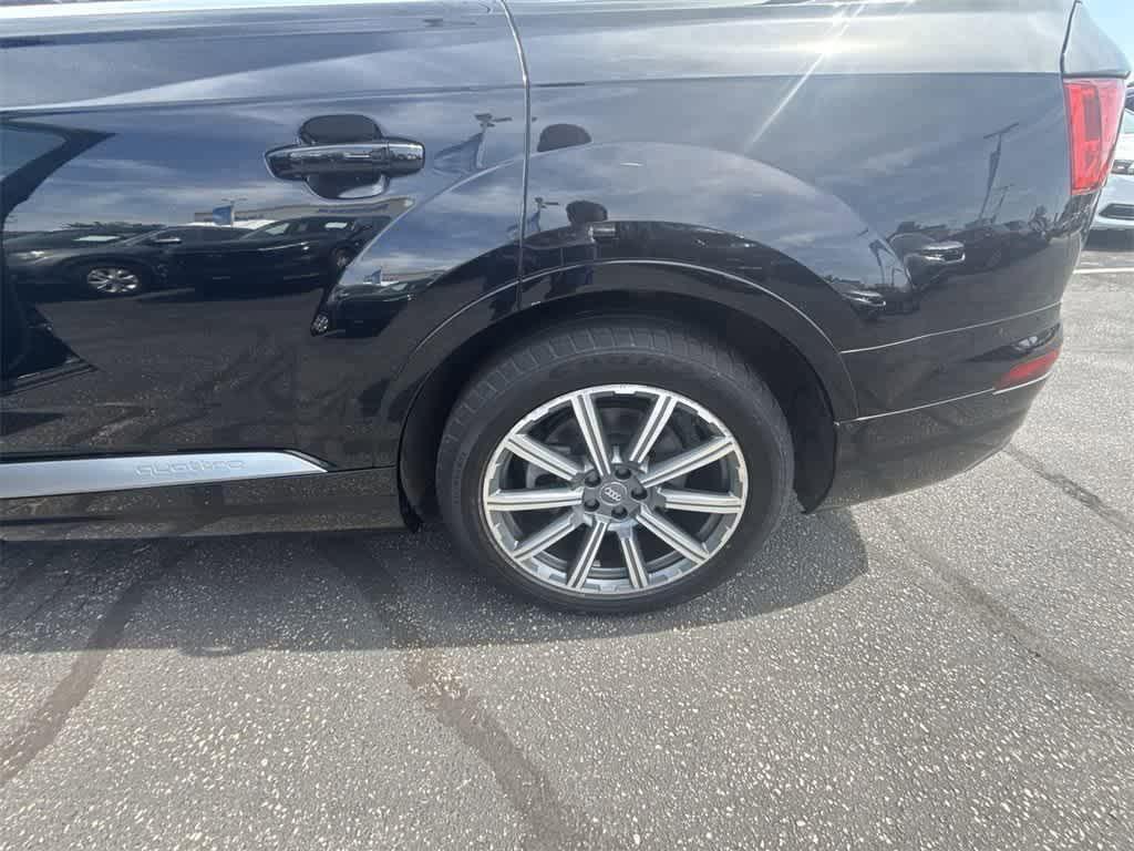 used 2018 Audi Q7 car, priced at $19,250