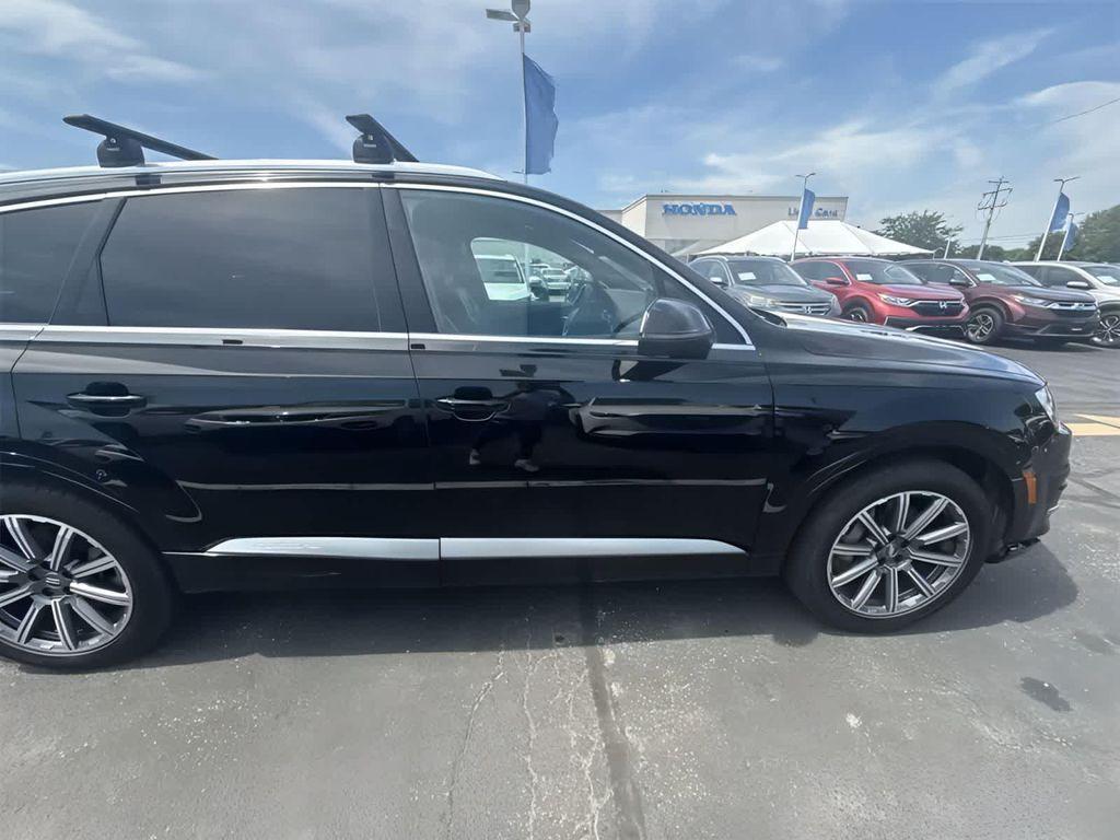 used 2018 Audi Q7 car, priced at $19,250