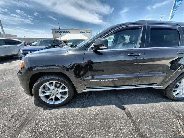 used 2015 Jeep Grand Cherokee car, priced at $20,786