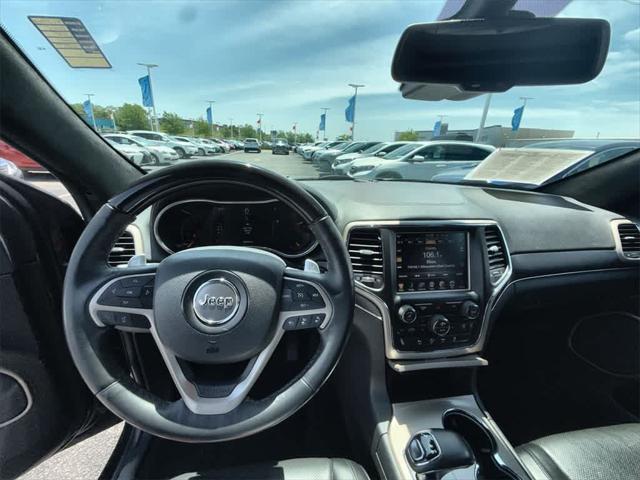 used 2015 Jeep Grand Cherokee car, priced at $20,786