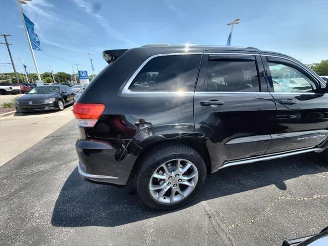 used 2015 Jeep Grand Cherokee car, priced at $20,786