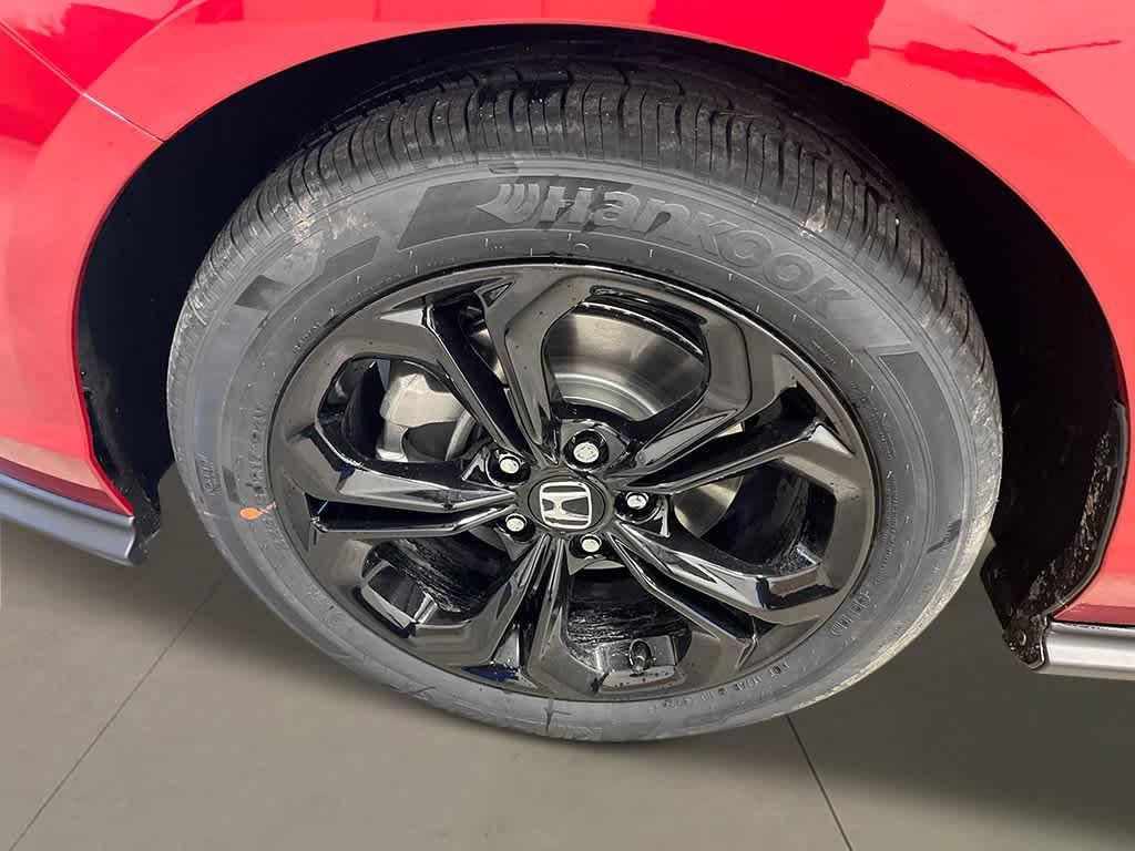 new 2025 Honda Accord car, priced at $30,805