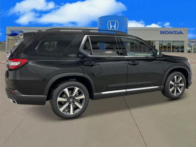 new 2025 Honda Pilot car, priced at $54,530