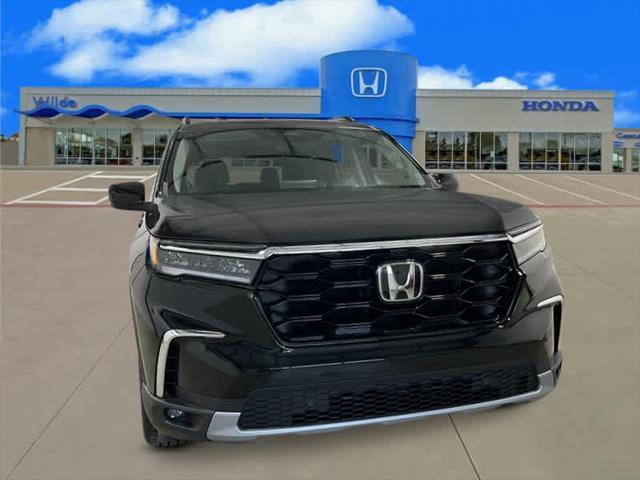new 2025 Honda Pilot car, priced at $54,530