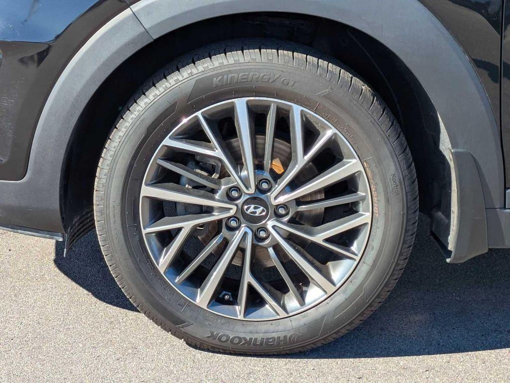 used 2021 Hyundai Tucson car, priced at $19,807