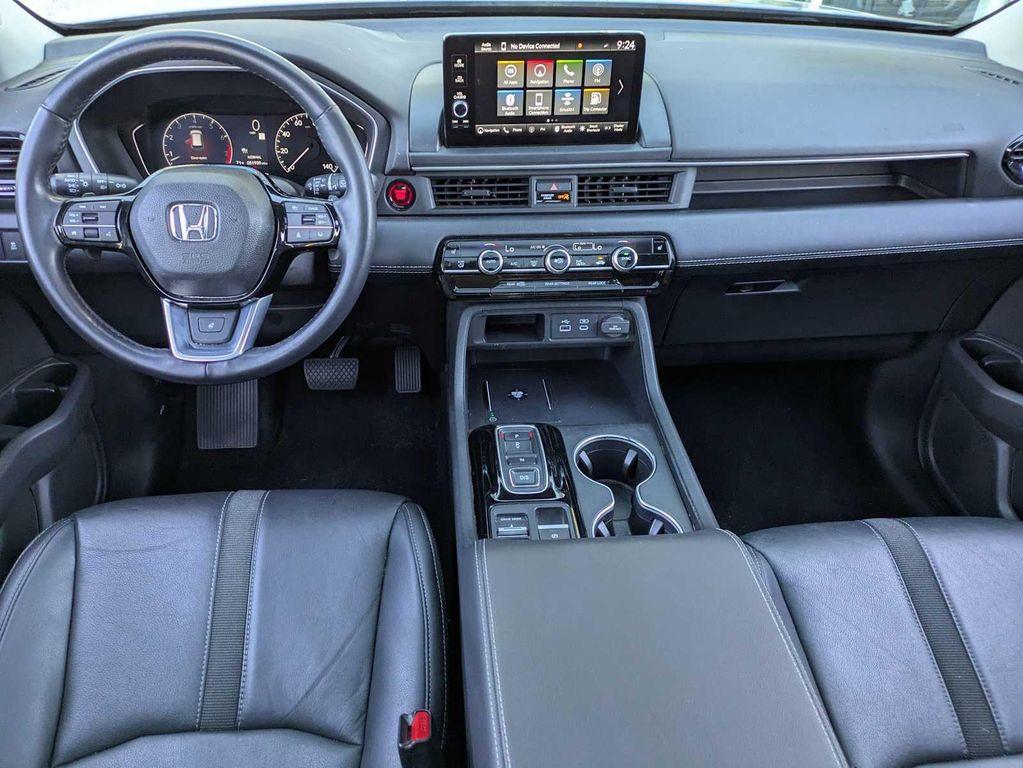 used 2023 Honda Pilot car, priced at $38,799