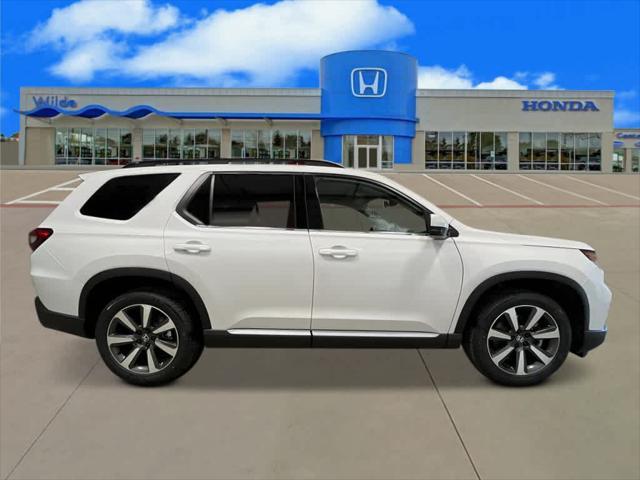 new 2025 Honda Pilot car, priced at $48,008
