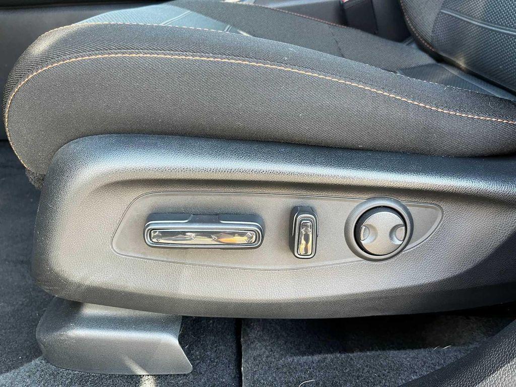 used 2024 Honda CR-V Hybrid car, priced at $33,586