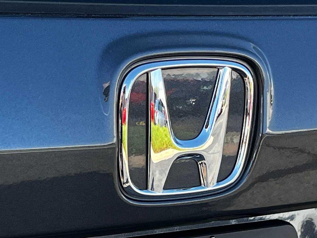 used 2024 Honda CR-V Hybrid car, priced at $33,586