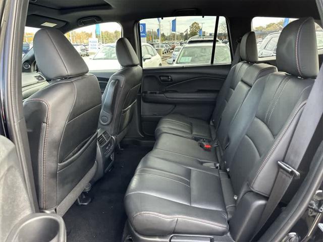 used 2022 Honda Pilot car, priced at $34,894