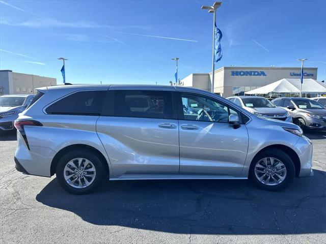 used 2023 Toyota Sienna car, priced at $38,904