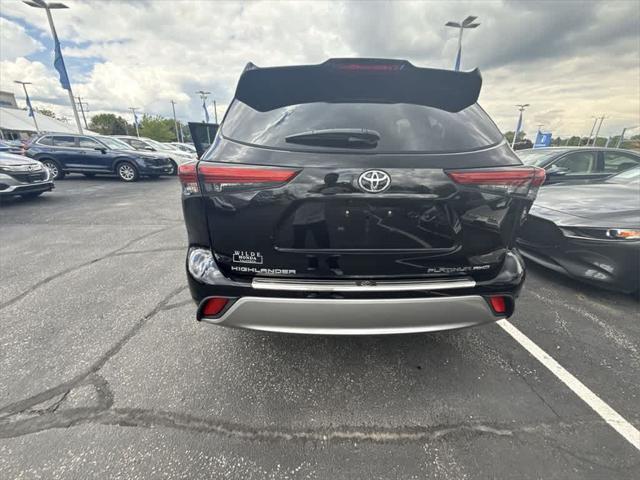 used 2021 Toyota Highlander car, priced at $44,601
