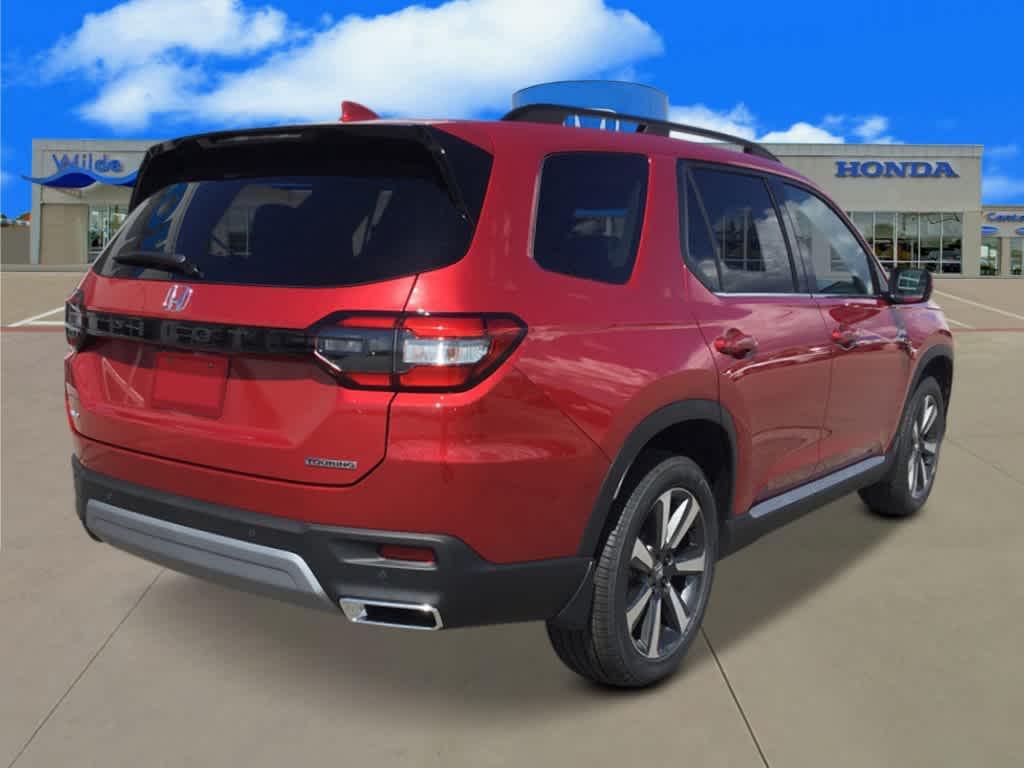 new 2025 Honda Pilot car, priced at $48,679