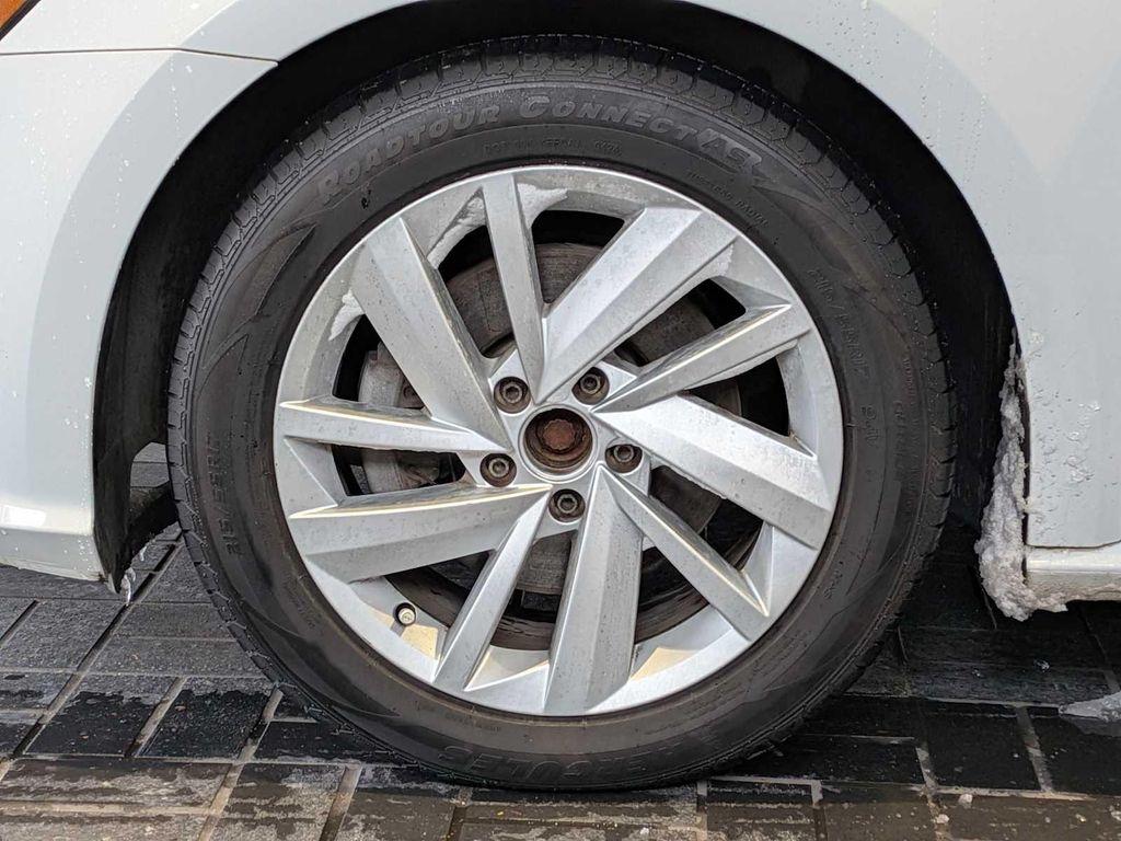 used 2018 Volkswagen Passat car, priced at $10,013