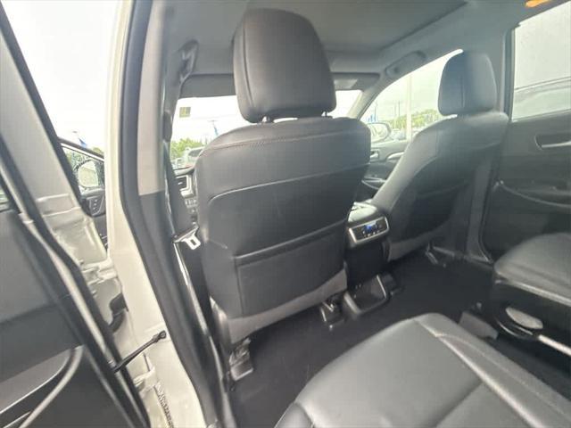 used 2018 Toyota Highlander car, priced at $33,512