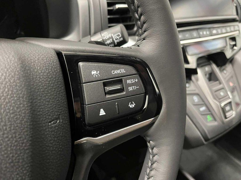 new 2026 Honda Odyssey car, priced at $43,710