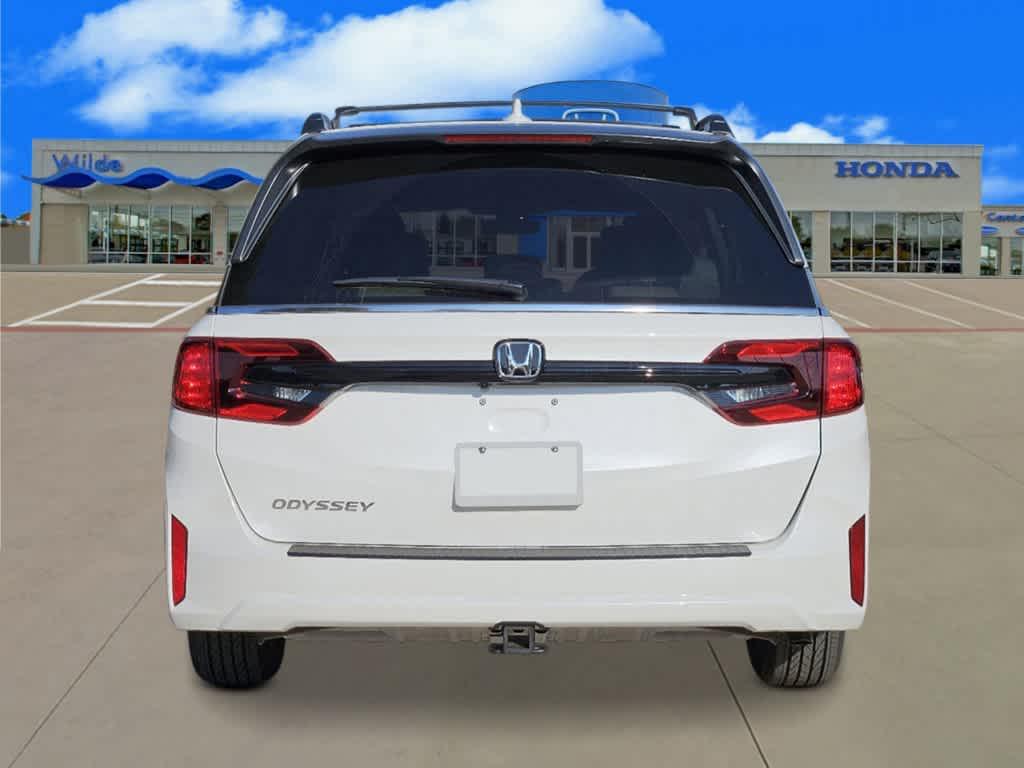 new 2026 Honda Odyssey car, priced at $43,710