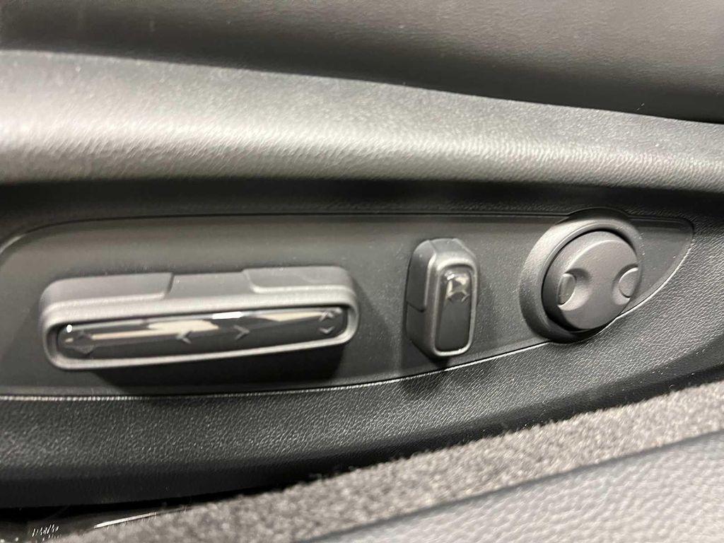 new 2025 Honda Accord Hybrid car, priced at $38,015