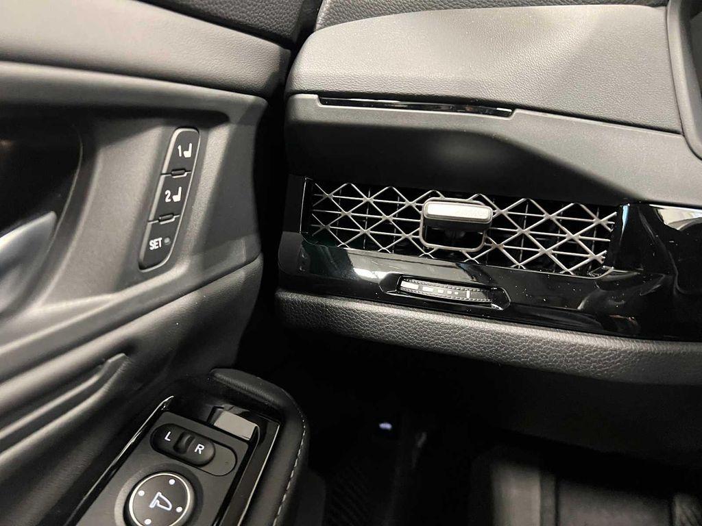 new 2025 Honda Accord Hybrid car, priced at $38,015