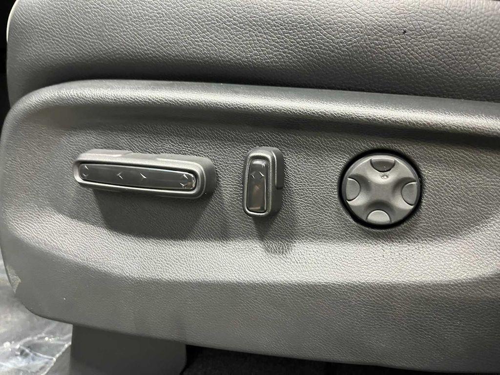 new 2026 Honda Odyssey car, priced at $46,207