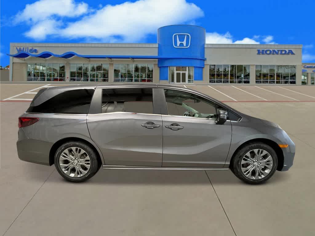 new 2026 Honda Odyssey car, priced at $46,207