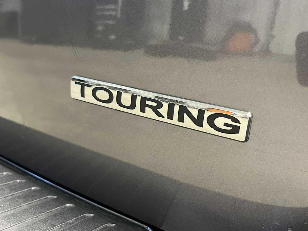 new 2026 Honda Odyssey car, priced at $46,207