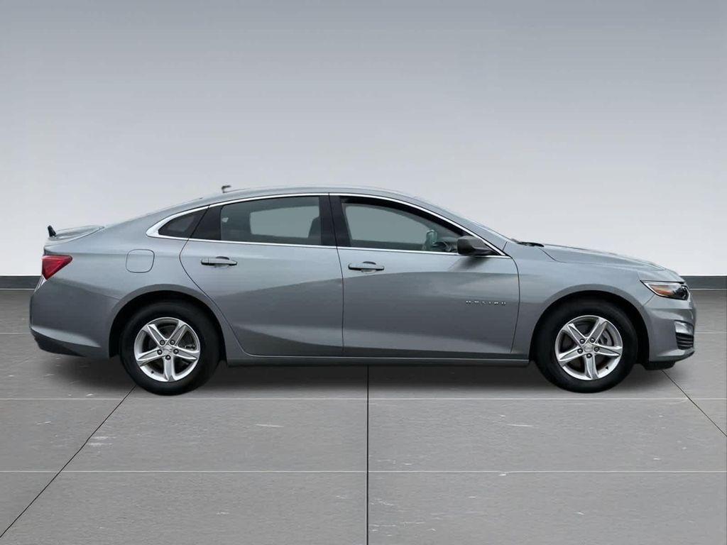 used 2023 Chevrolet Malibu car, priced at $18,999