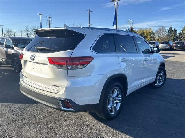 used 2019 Toyota Highlander car, priced at $23,786