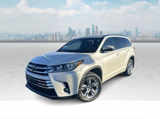 used 2019 Toyota Highlander car, priced at $23,786