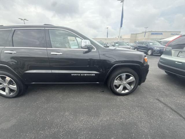 used 2014 Jeep Grand Cherokee car, priced at $17,548