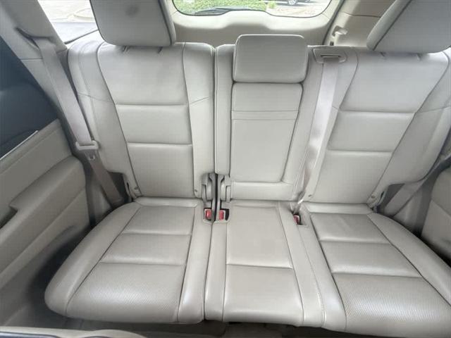 used 2014 Jeep Grand Cherokee car, priced at $17,548