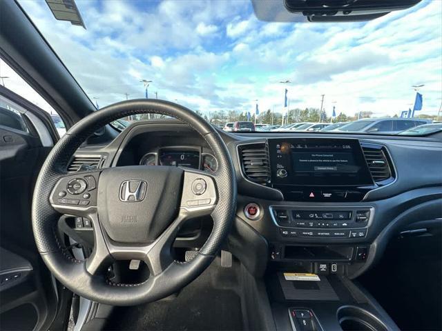 used 2022 Honda Pilot car, priced at $34,716