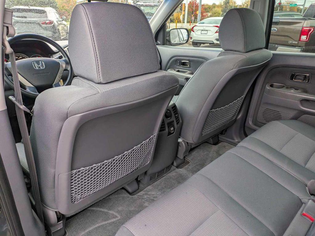used 2006 Honda Pilot car, priced at $8,776