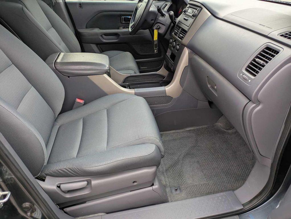 used 2006 Honda Pilot car, priced at $8,776