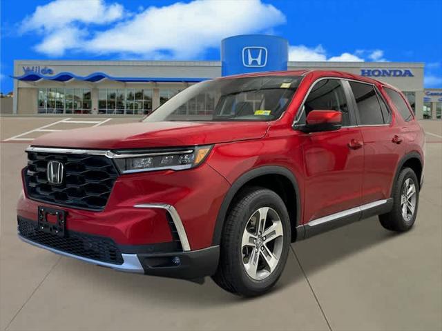 new 2025 Honda Pilot car, priced at $45,103