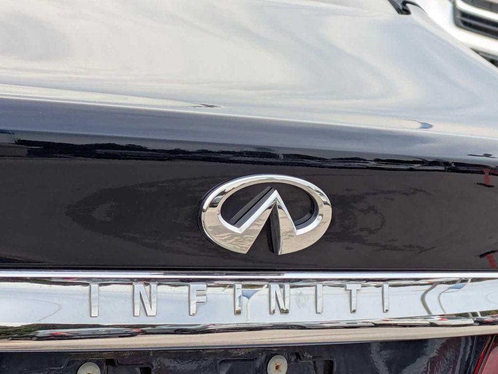 used 2016 INFINITI Q70L car, priced at $16,923