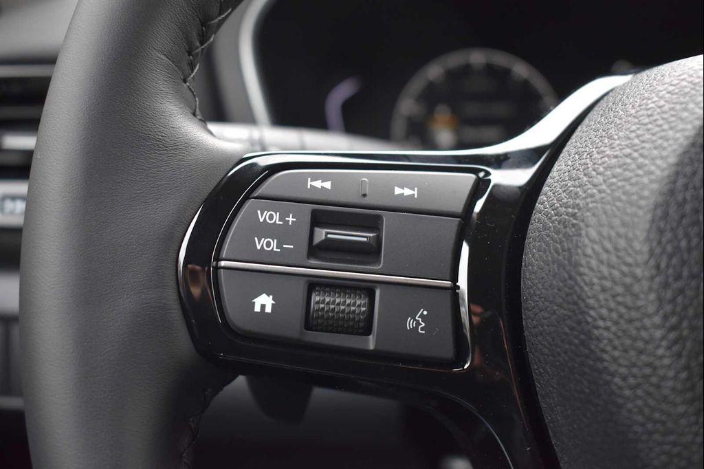 new 2025 Honda Pilot car, priced at $49,564