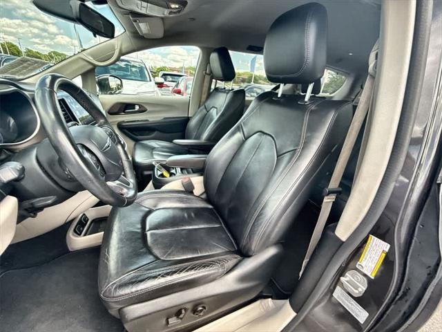 used 2017 Chrysler Pacifica car, priced at $11,000