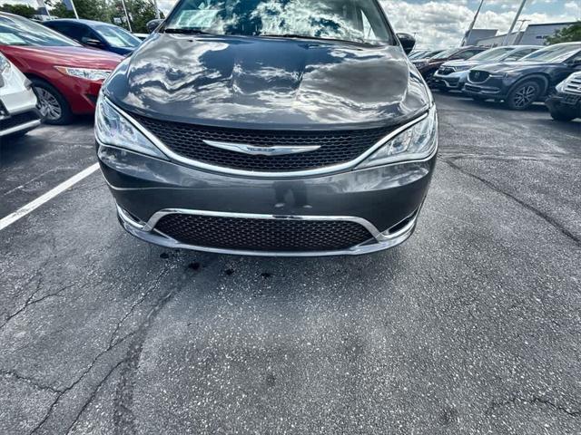 used 2017 Chrysler Pacifica car, priced at $11,000
