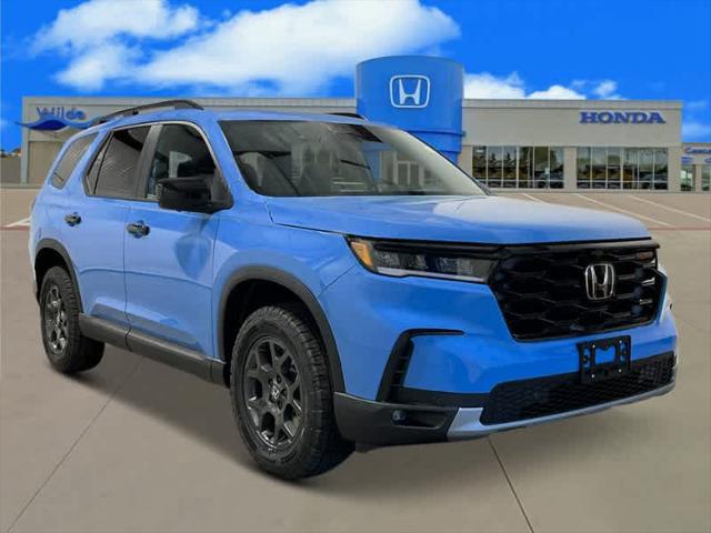 new 2025 Honda Pilot car, priced at $50,735